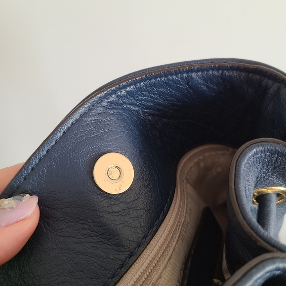 Michael Kors Navy Crossbody Shoulder Bag - Picture 9 of 9